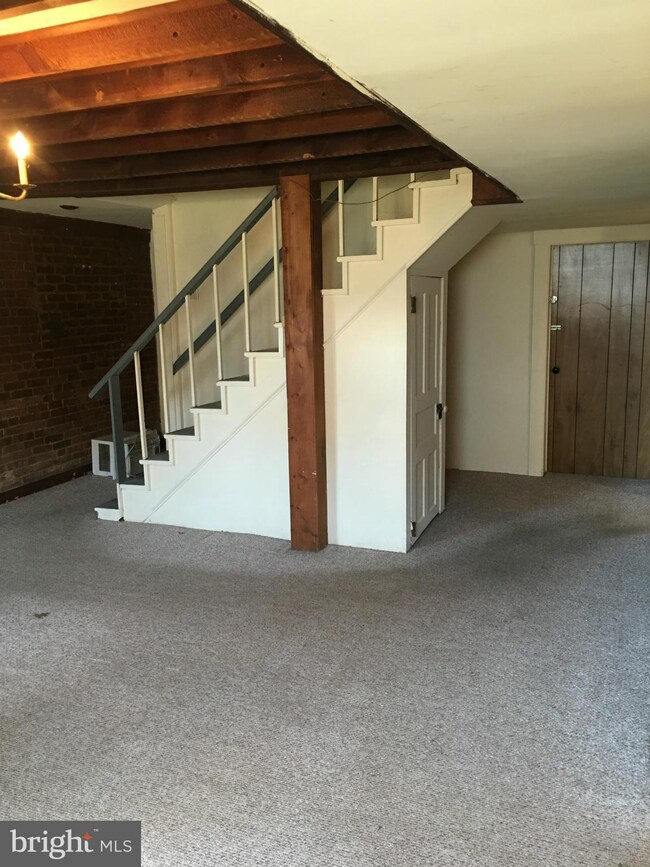 214 E Spencer St unit 4, Culpeper, VA 22701 - photo 3