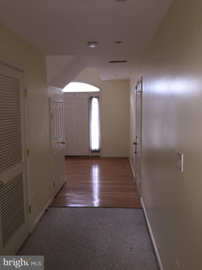 13223 Copper Cove Way, Herndon, VA 20171 - photo 6