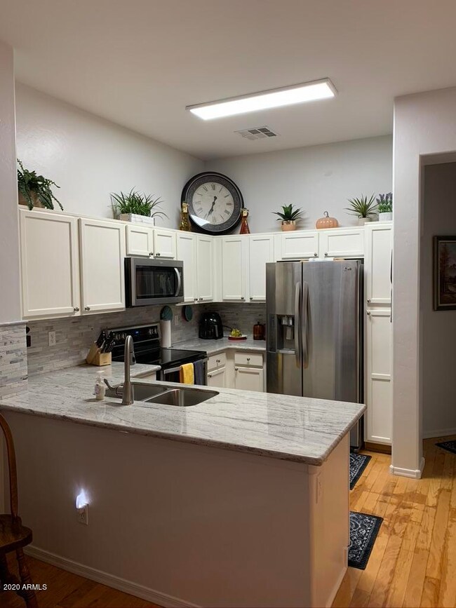 Kitchen 1