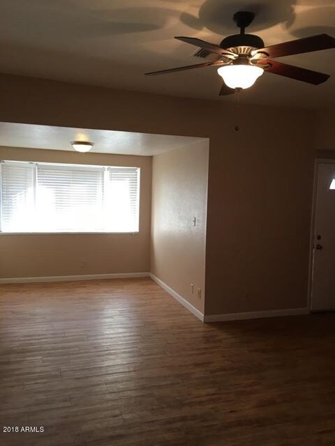 Dining/Dining Room  IMG_27191