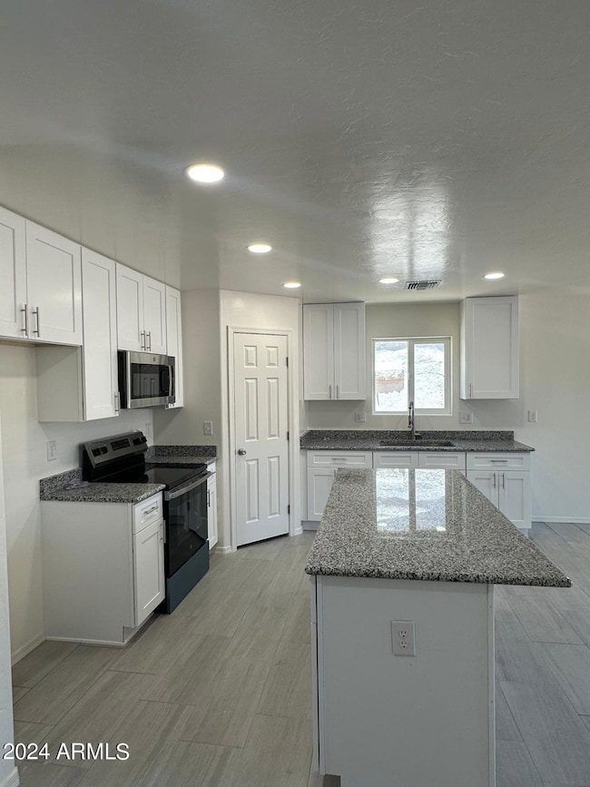 Kitchen 1 Granite