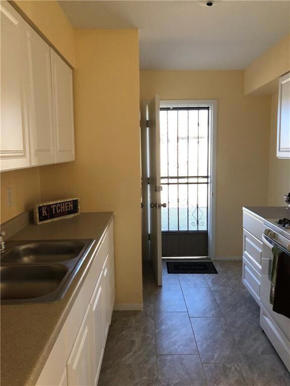 11401 Jack Cupit Ln, El Paso, TX 79936 - photo 5