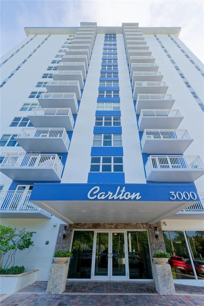 Carlton Tower unit 9E, Fort Lauderdale, FL 33304 - photo 3