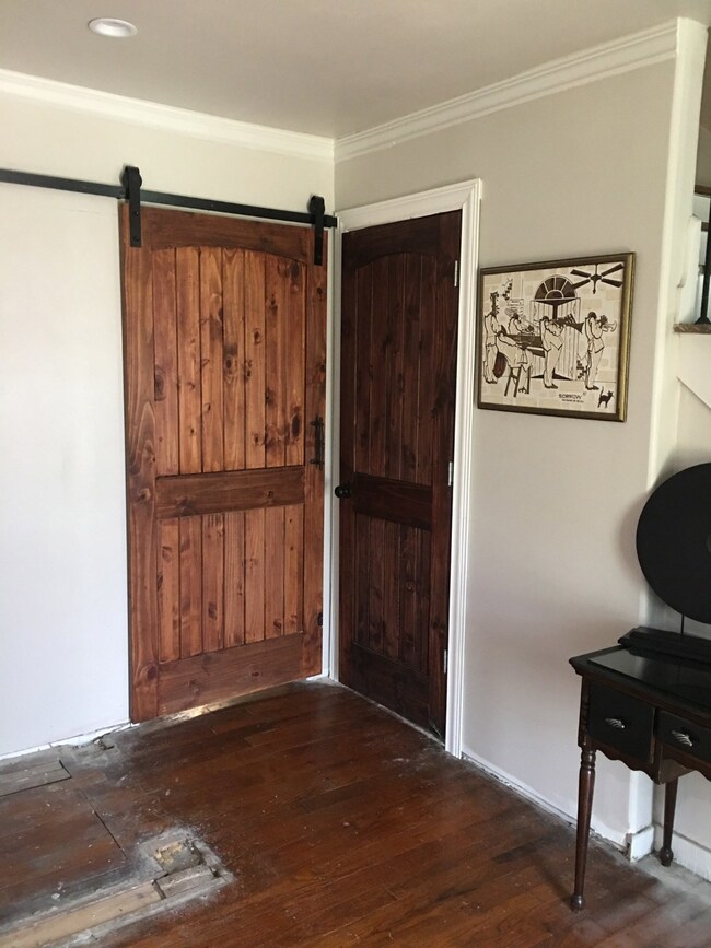 3926 Fernwood Dr, Houston, TX 77021 - photo 5