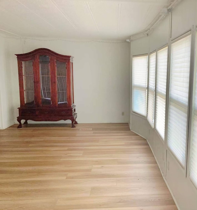 7100 Ulmerton Rd unit 385, Largo, FL 33771 - photo 7