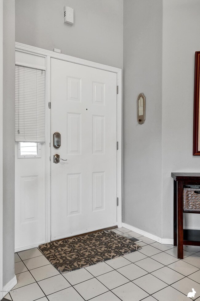 2_Entrance
