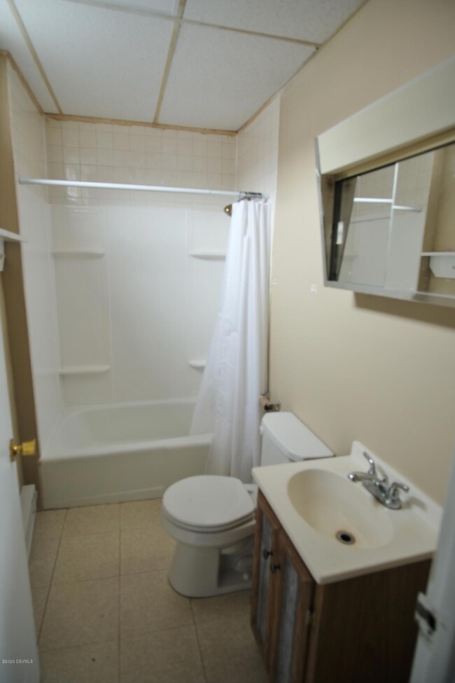 12 Elm St, Milton, PA 17847 - photo 6