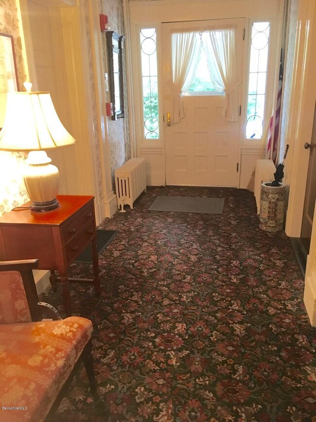 Formal foyer