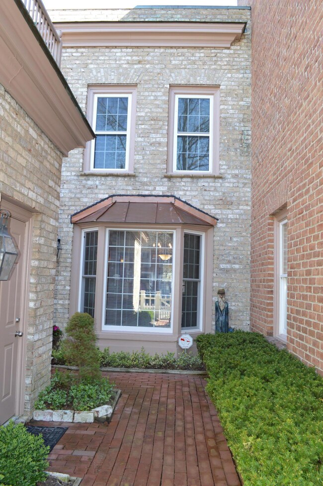 Entry walkway