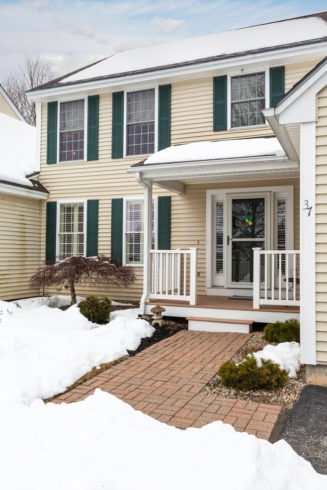 37 Littles Ln, Hampstead, NH 03841 - photo 3