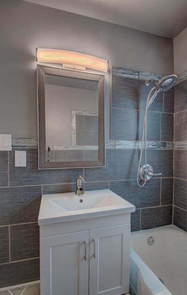 6568 Miller Ave, Gary, IN 46403 - photo 4