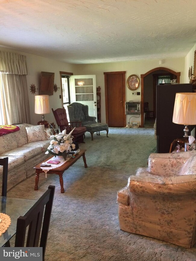 7196 Leedstown Rd, Colonial Beach, VA 22443 - photo 4