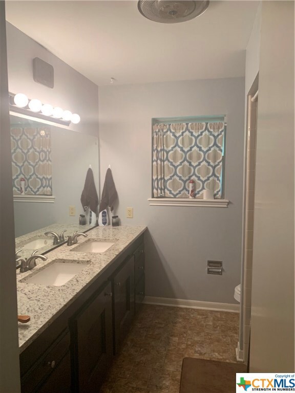 103 Nichols Dr, San Marcos, TX 78666 - photo 4