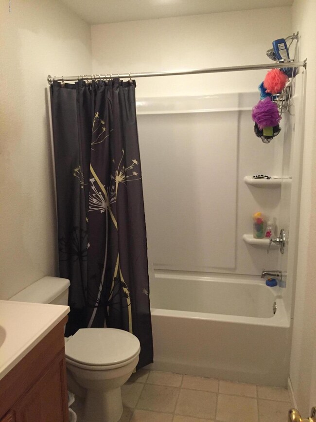 940 Gainder Rd, Plainwell, MI 49080 - photo 4