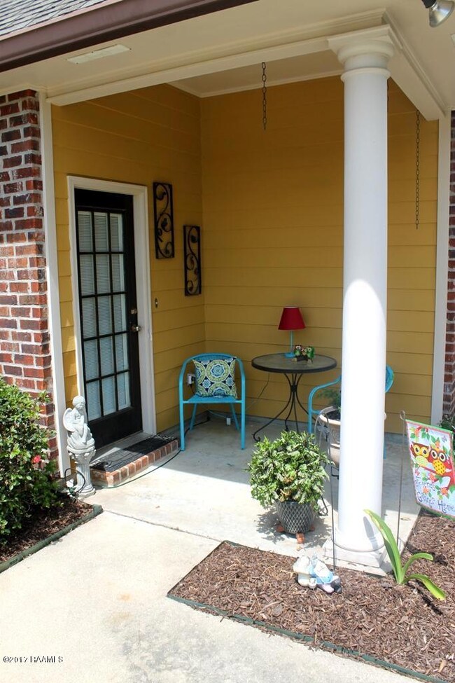 A.Side.Entrance.IMG_1724