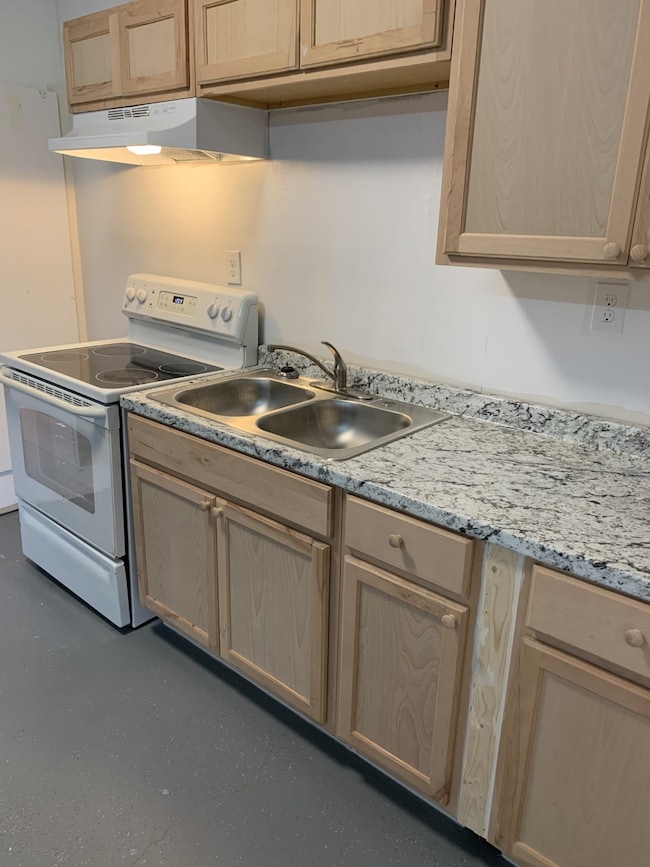 538 Glenvale Dr unit B, Houston, TX 77060 - photo 3