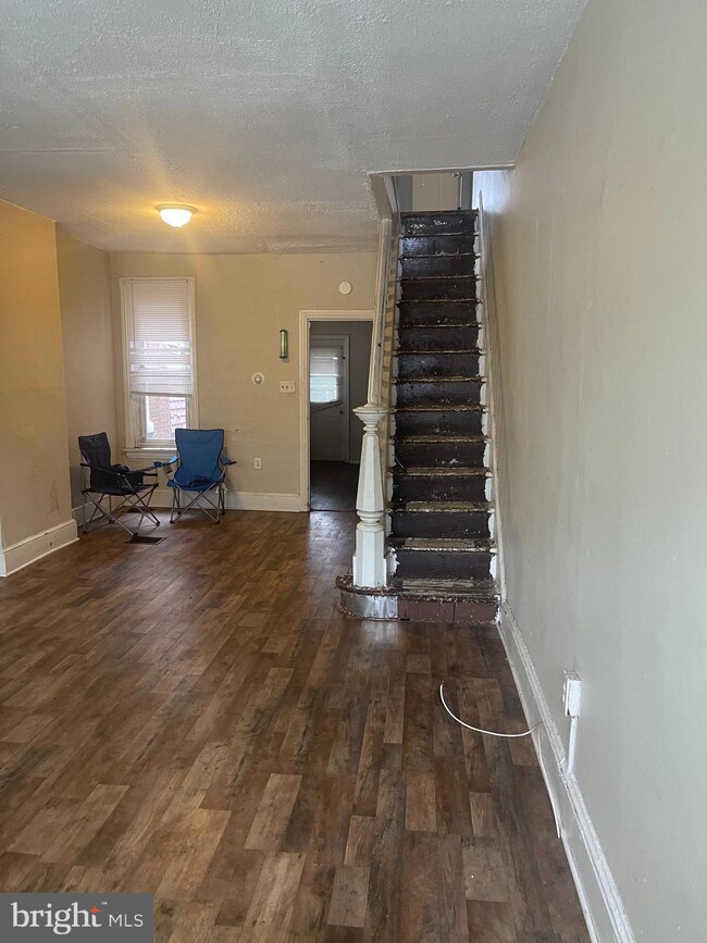 451 Mechanic St, Camden, NJ 08104 - photo 7