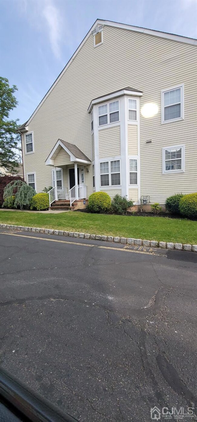 1208 Margaret Ct, South Plainfield, NJ 07080 - photo 3