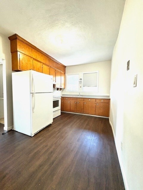 90 William St unit 1, Stoneham, MA 02180 - photo 4