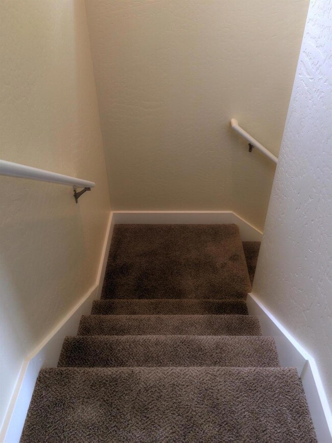 3879 Avenue C, White City, OR 97503 - photo 6