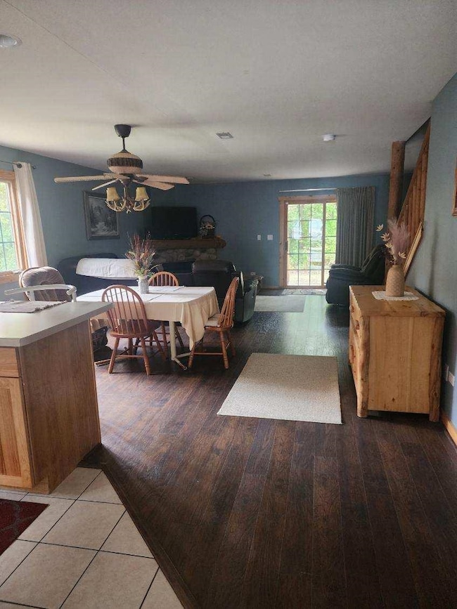 2643 N Il Route 178, Utica, IL 61373 - photo 3