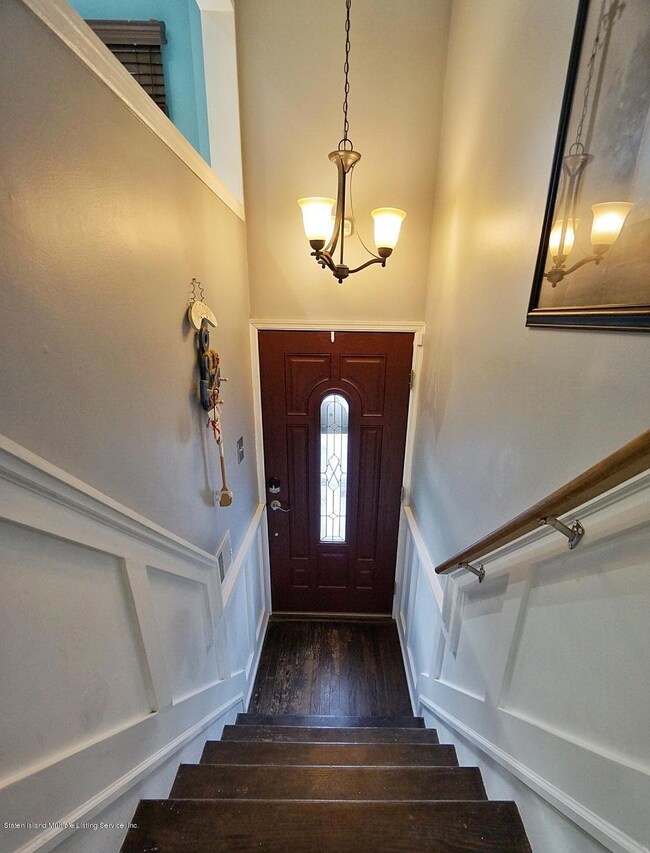 (3) Entry Foyer