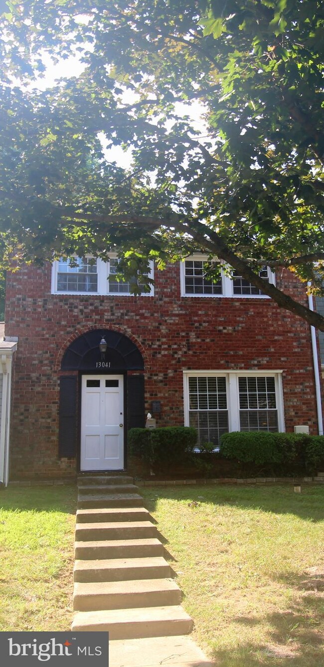 13041 Marquette Ln, Bowie, MD 20715 - photo 2