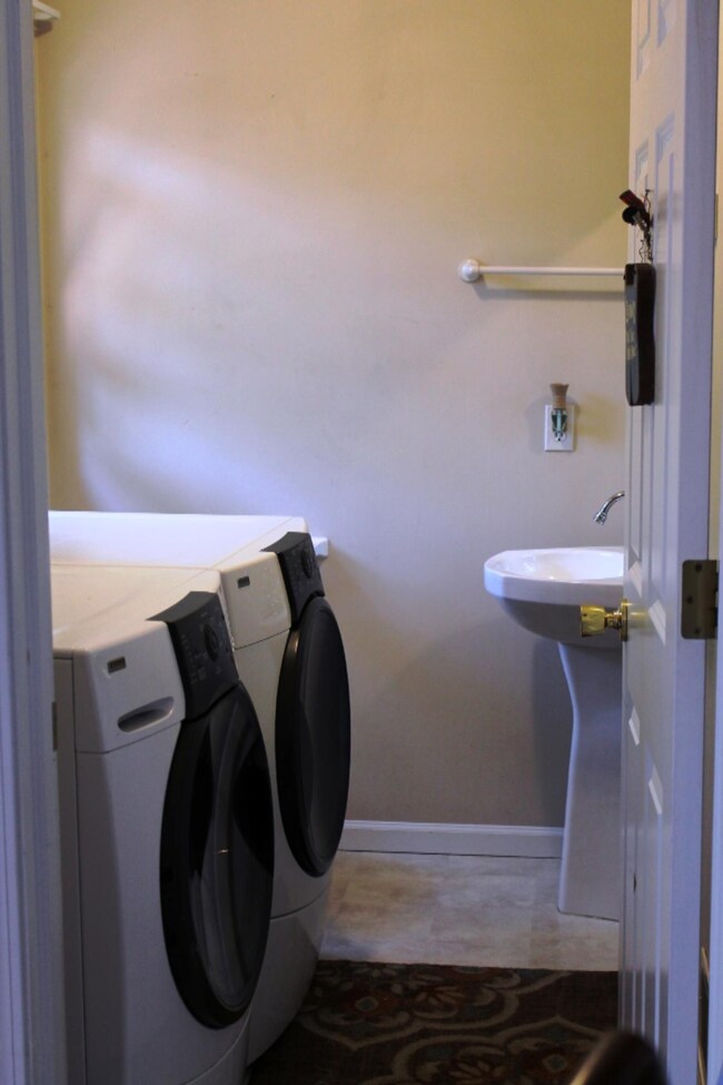Main Floor Laundry & 1/2 Bath
