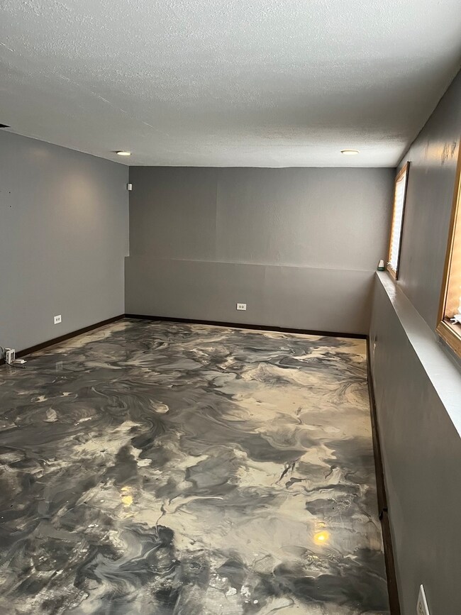 18046 Juneway Ct, Country Club Hills, IL 60478 - photo 7