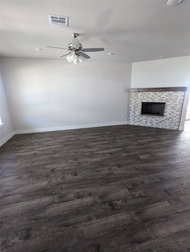 637 the Cottages Dr, Godley, TX 76044 - photo 3