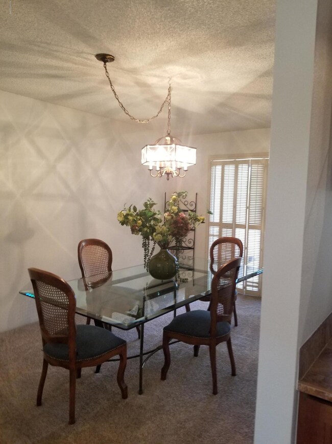 Hawthorne Photos Dining Room