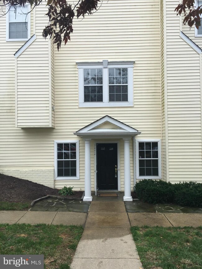 1452 Flatwood Ct, Crofton, MD 21114 - photo 2