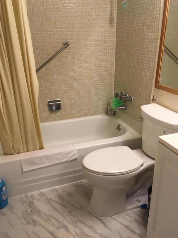 97 Windsor E, West Palm Beach, FL 33417 - photo 6