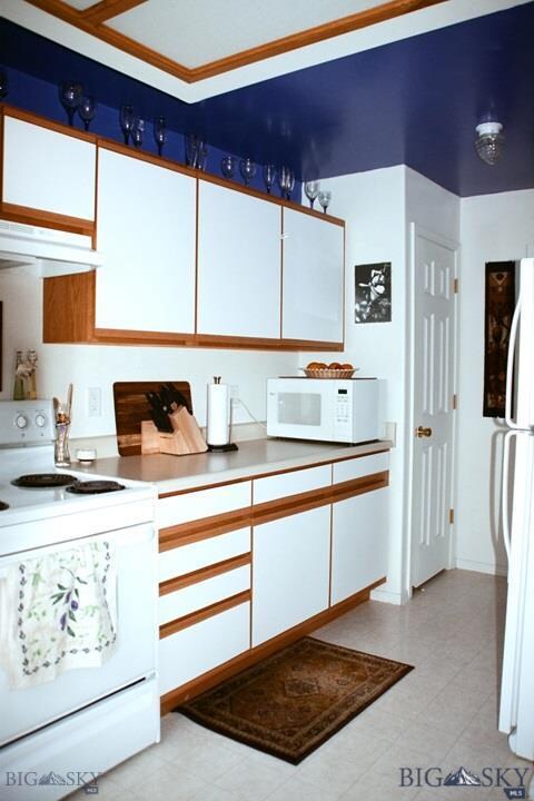 11-Kitchen2