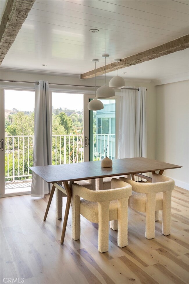 5034 Marmol Dr, Woodland Hills, CA 91364 - photo 2