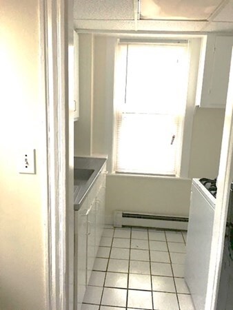 48 Hodges Ave unit 1R, Taunton, MA 02780 - photo 6