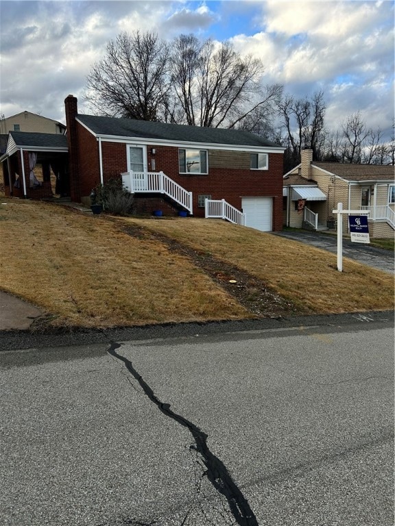 1312 Cascade Dr, Homestead, PA 15120 - photo 2