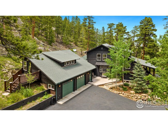 Living into dining room and kitchen