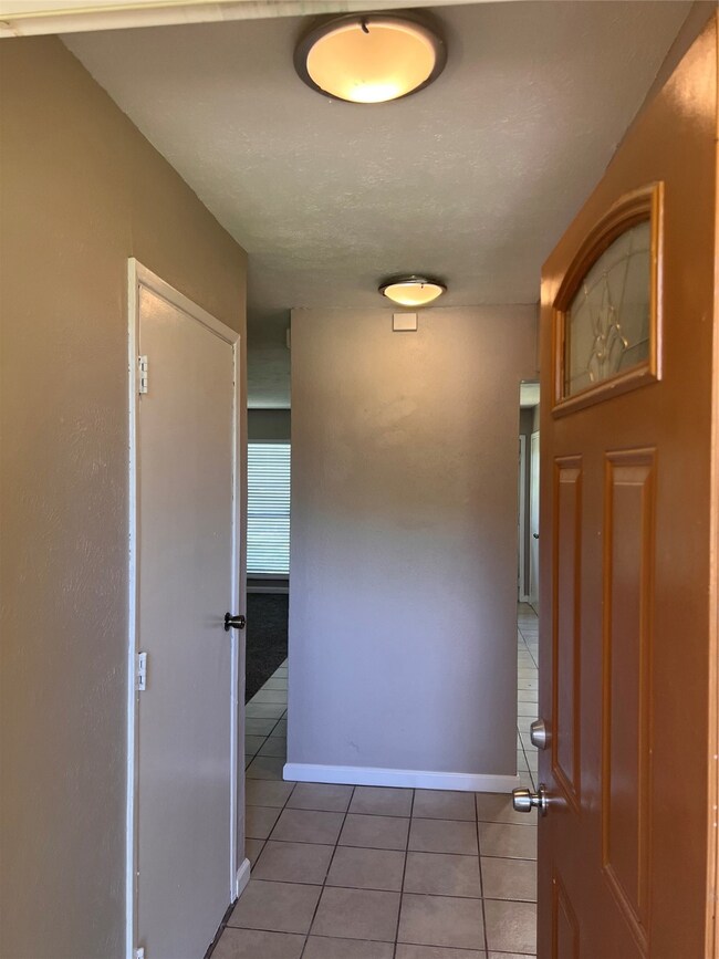 24318 Broken Bow Ln, Hockley, TX 77447 - photo 3