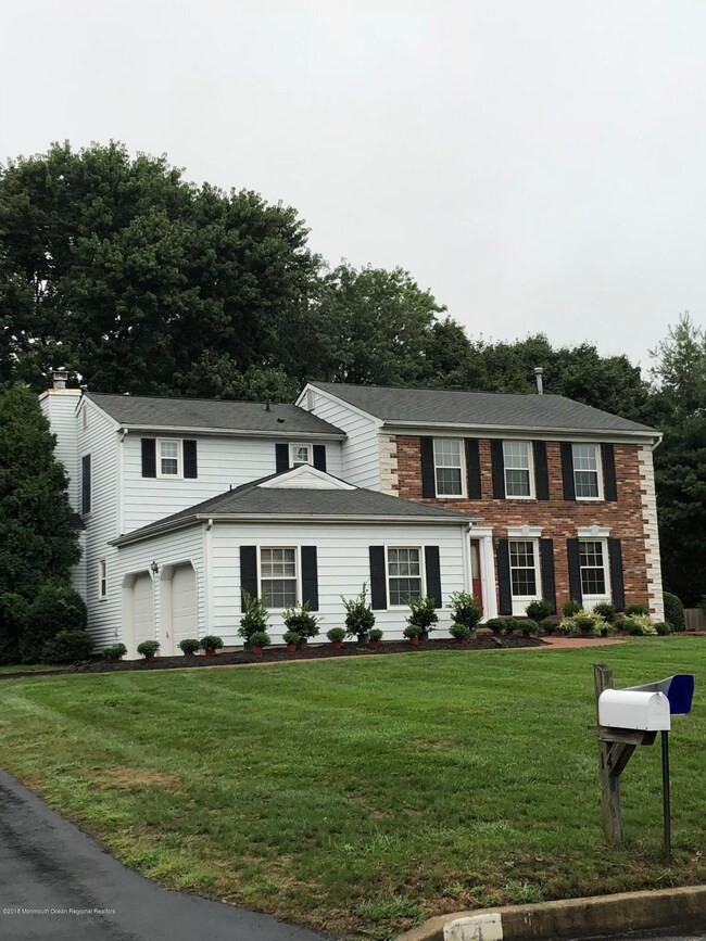 14 Tramp Hollow Rd, Middletown, NJ 07748 - photo 2