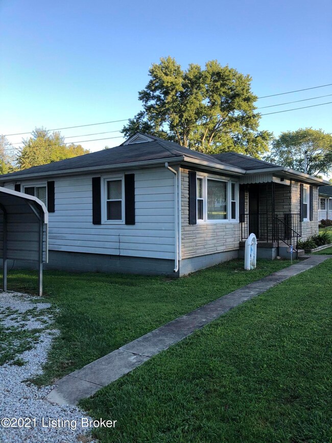 996 Church St, Lebanon Junction, KY 40150 - photo 4