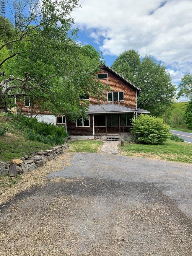 747 Business 220, Bedford, PA 15522 - photo 3