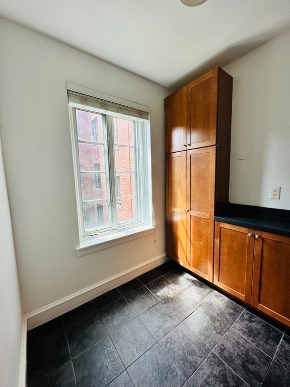 11 Monmouth Ct unit 3, Brookline, MA 02446 - photo 4