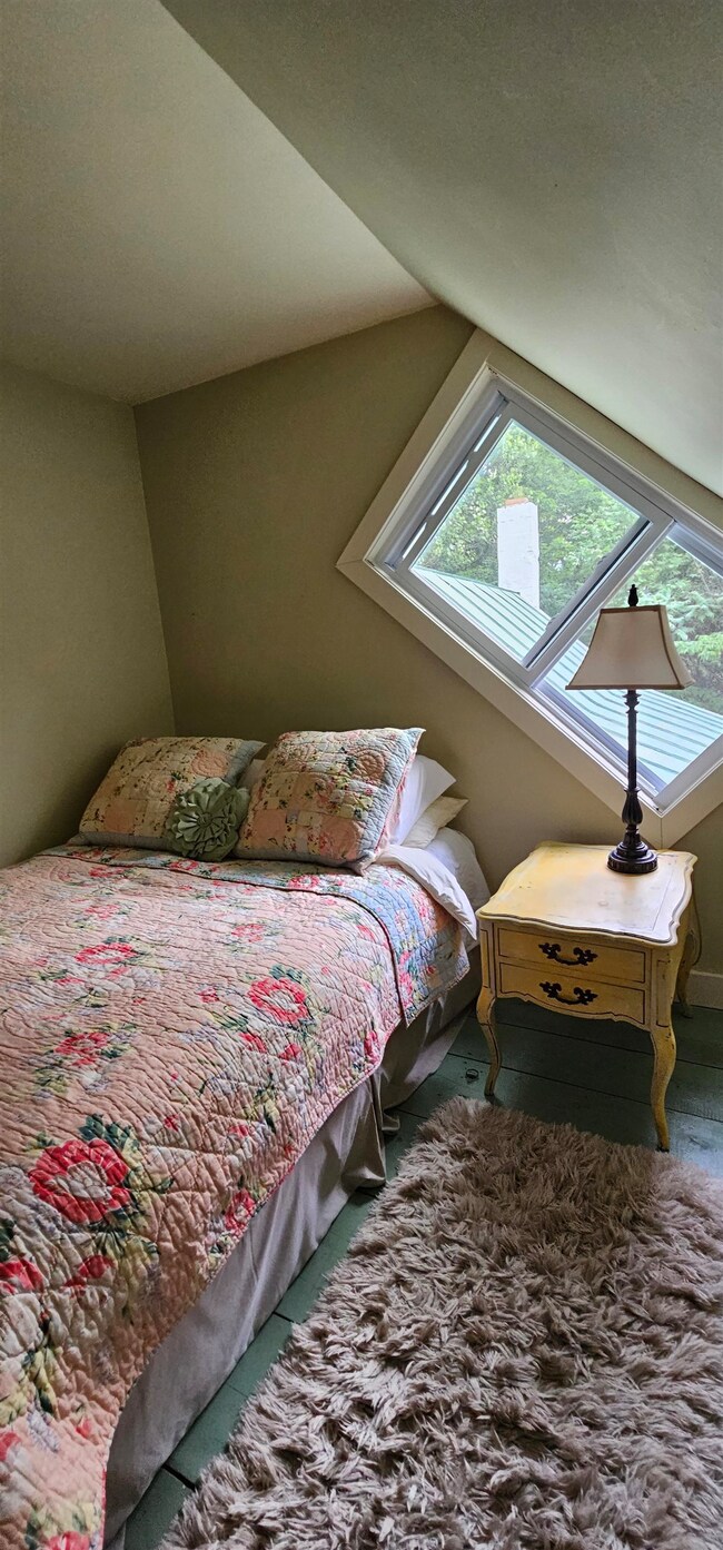 57 Tyson Rd, Reading, VT 05062 - photo 3