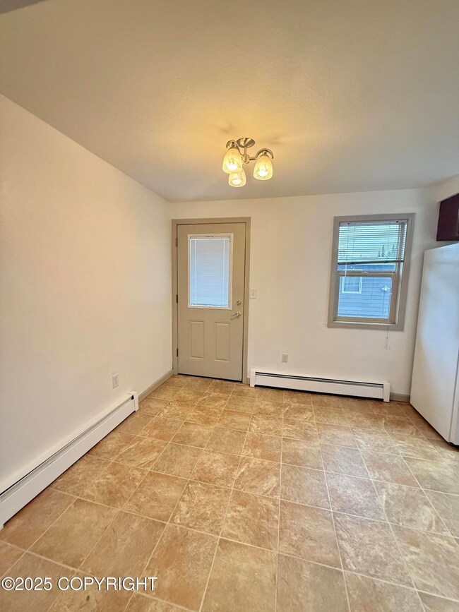3400 N Star St unit 1, Anchorage, AK 99503 - photo 2