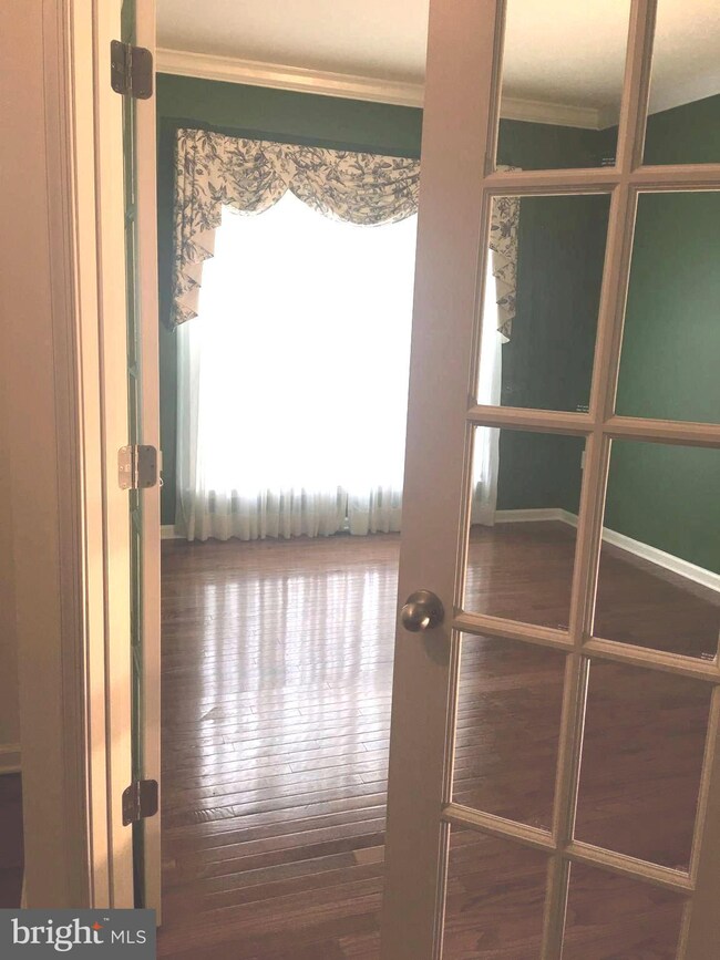 1103 Riparian Dr, Falling Waters, WV 25419 - photo 7