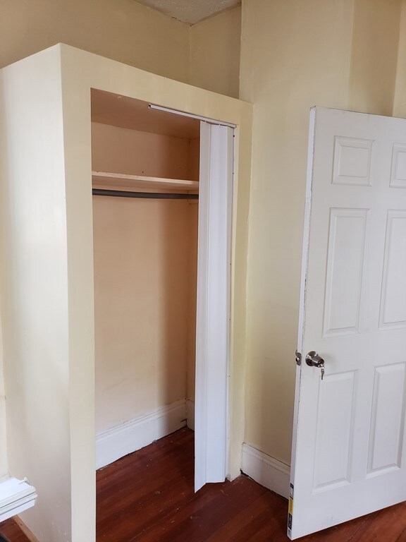 76 Neponset Ave unit 1, Roslindale, MA 02131 - photo 3