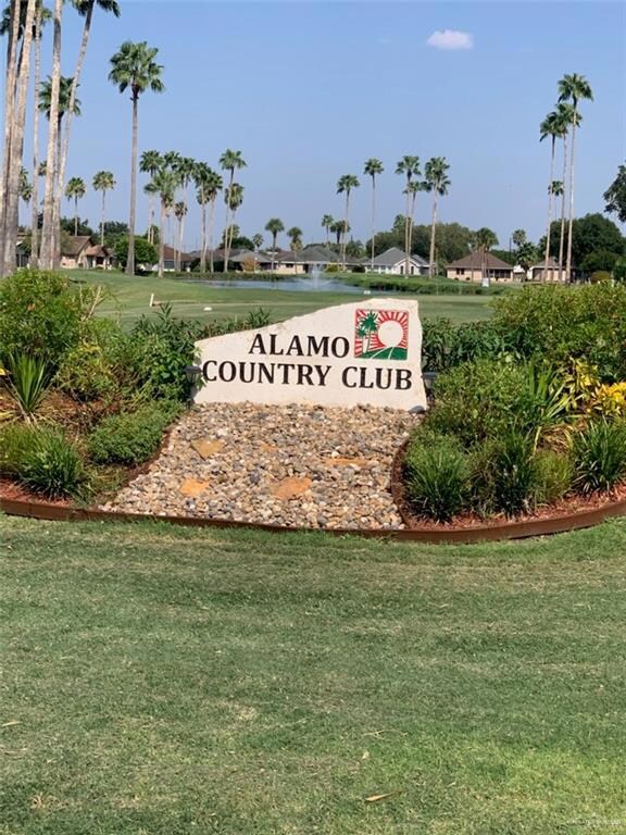 308 Diana Dr, Alamo, TX 78516 - photo 2