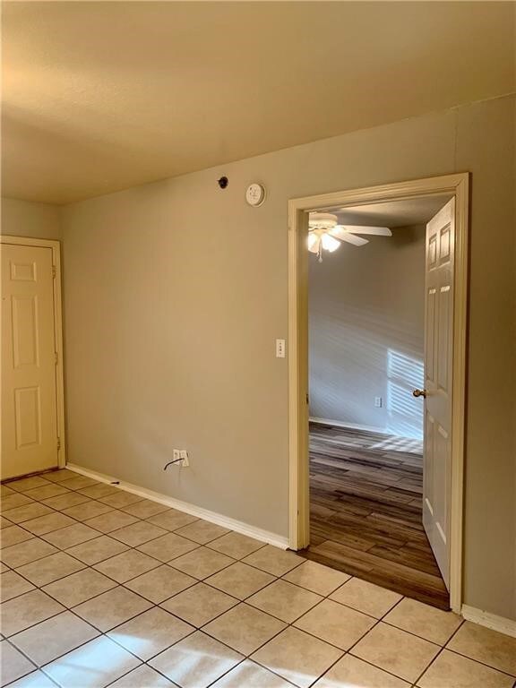 944 N Storer Ave unit 7, Fayetteville, AR 72701 - photo 5