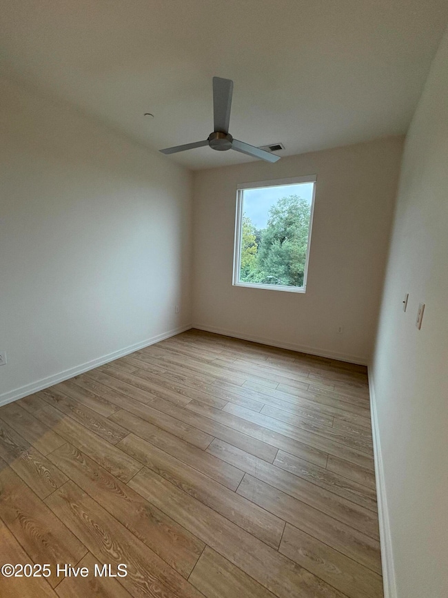 724 S 5th Ave unit Mini 114, Wilmington, NC 28401 - photo 4